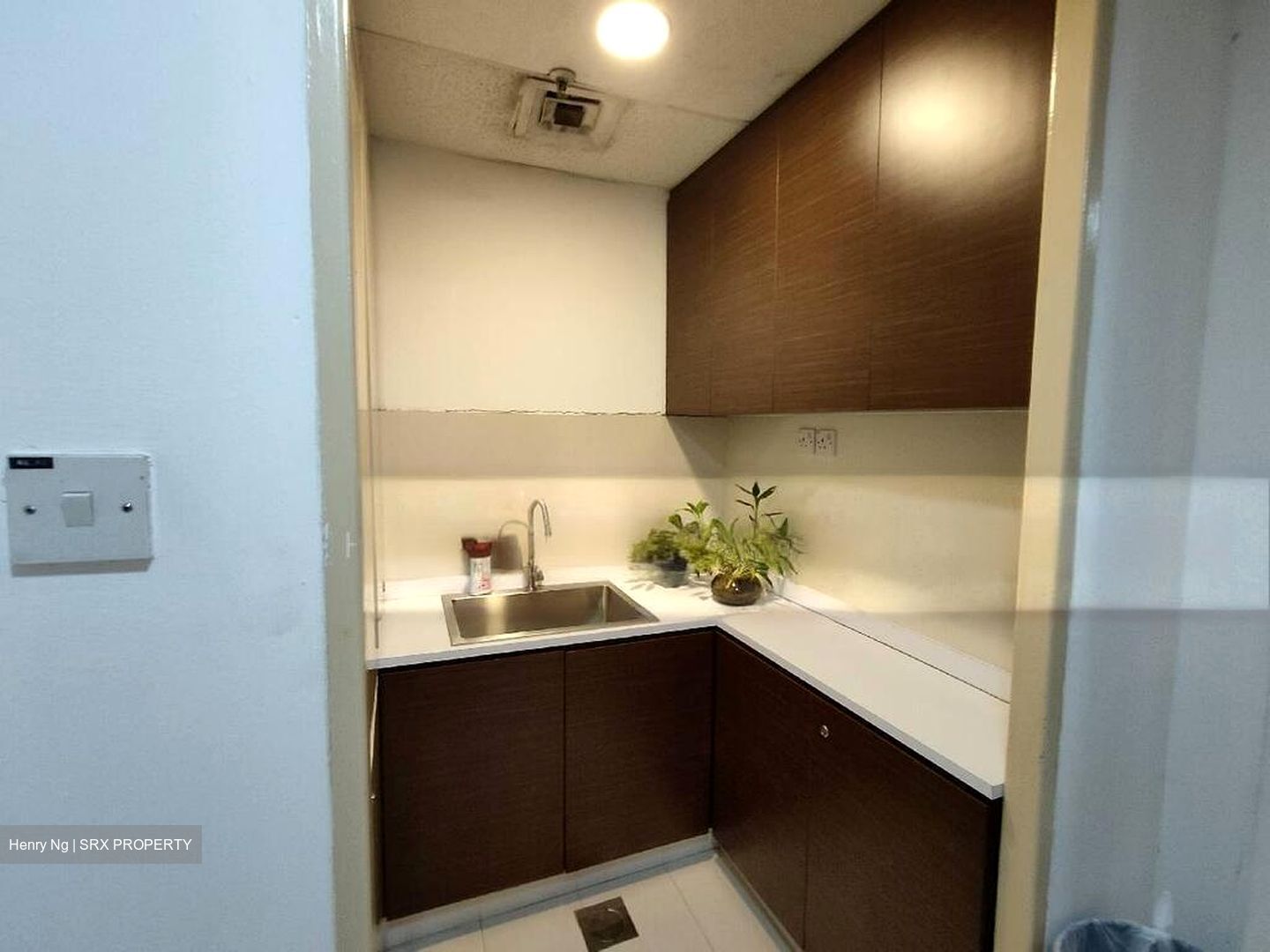 Lippo Building (D1), Office #486811621